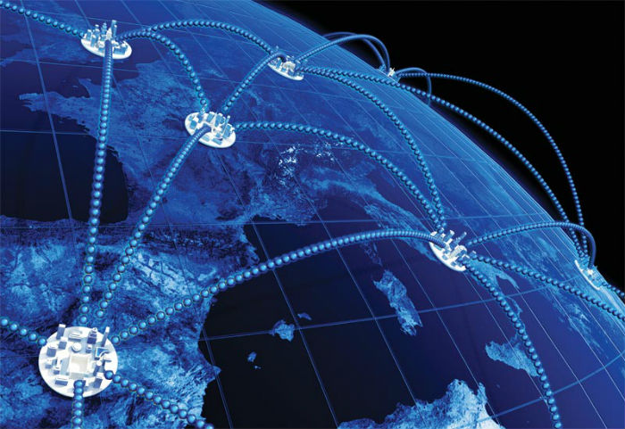 Cioloș: Prăpastie majoră între sectorul public şi cel privat privind tehnologia informaţiei