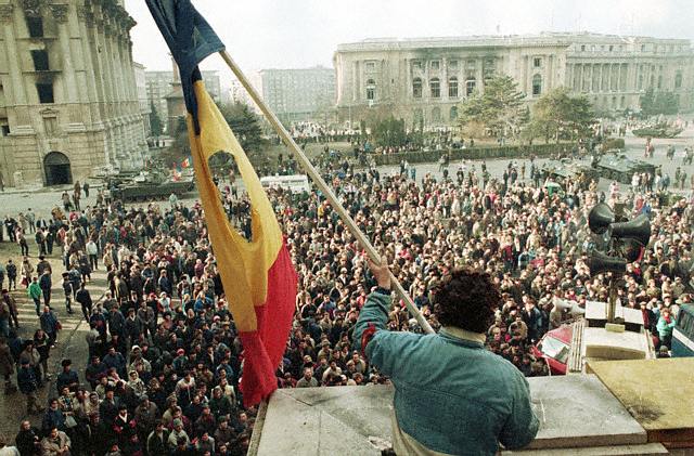 27 de ani de la Revoluție: restricții de circulație în București pentru comemorări