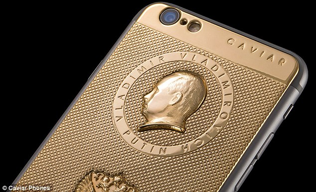 În Rusia se vând iPhone-uri gravate cu chipurile lui Putin și Trump