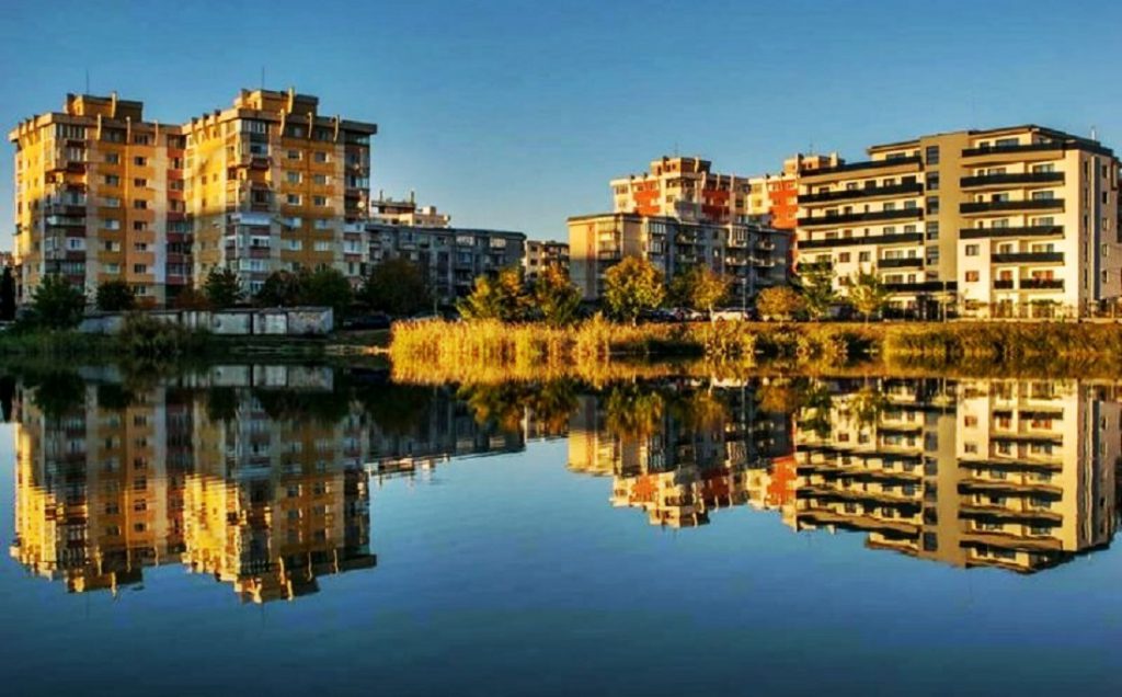 Cartierul Între Lacuri