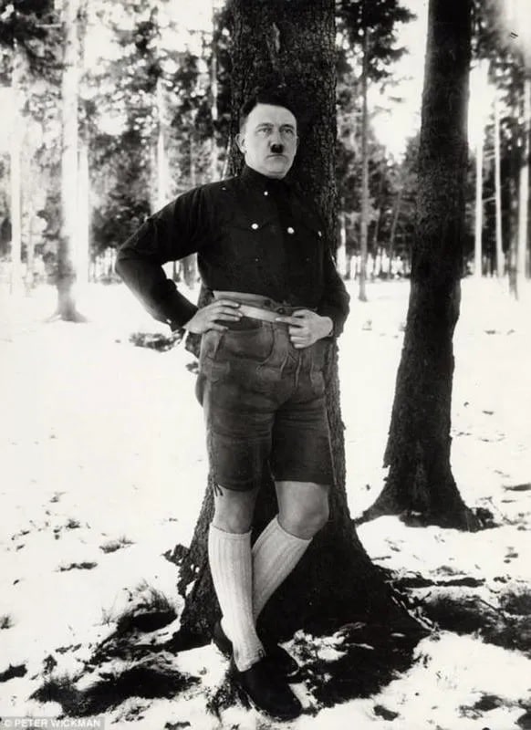 Adolf Hitler a interzis afișarea acestei fotografii, dar cu toate astea ea a ieșit la suprafață