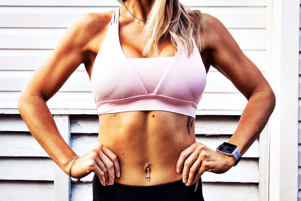 Exerciții pentru abdomen de făcut zi de zi. Rezultatele se vor vedea imediat