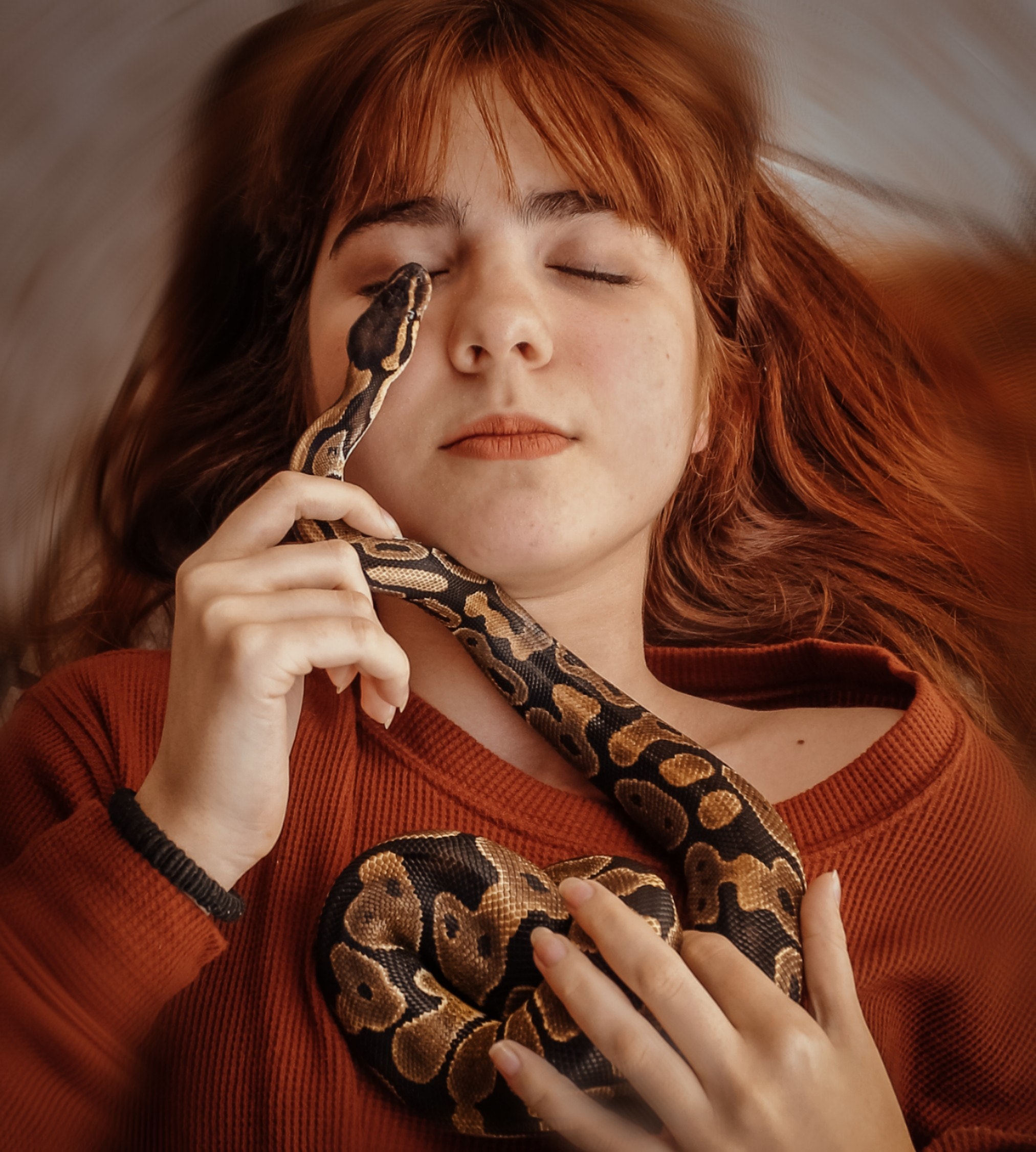Ce înseamnă când visezi șerpi. Să te temi sau să te bucuri?Semnificația nebănuită (sursa foto: Pexels)