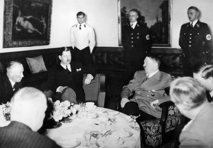 Ce s-a petrecut la întâlnirea dintre Regele Mihai I și Hitler. "Nu a fost deloc o întâlnire plăcută” (sursa foto: Getty)