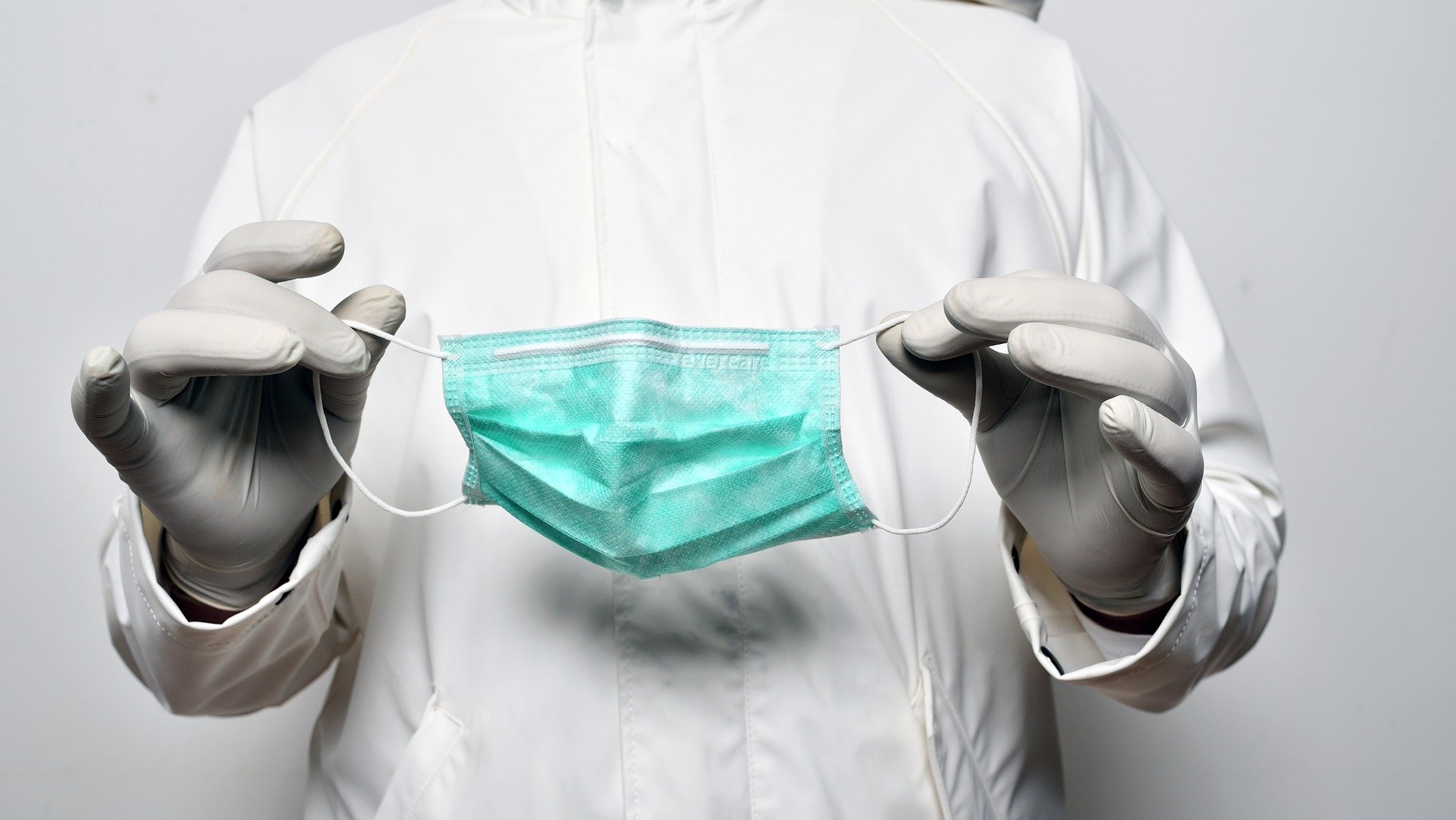 Măștile conforme trebuie să aibă anumite detalii specifice înscrise pe etichetă