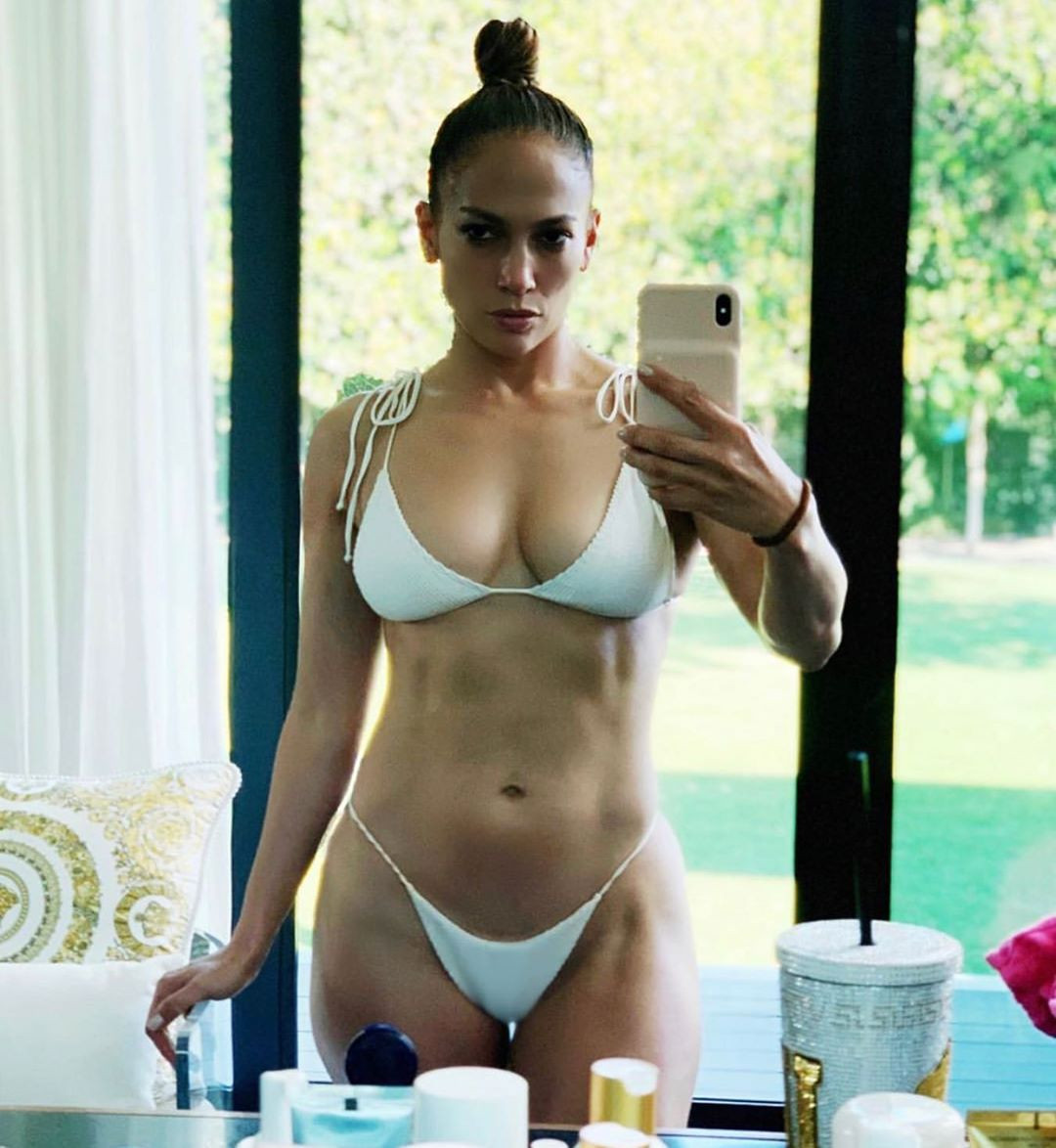 Jennifer Lopez are grijă de corpul său cu ajutorul sportului și dietei sănătoase