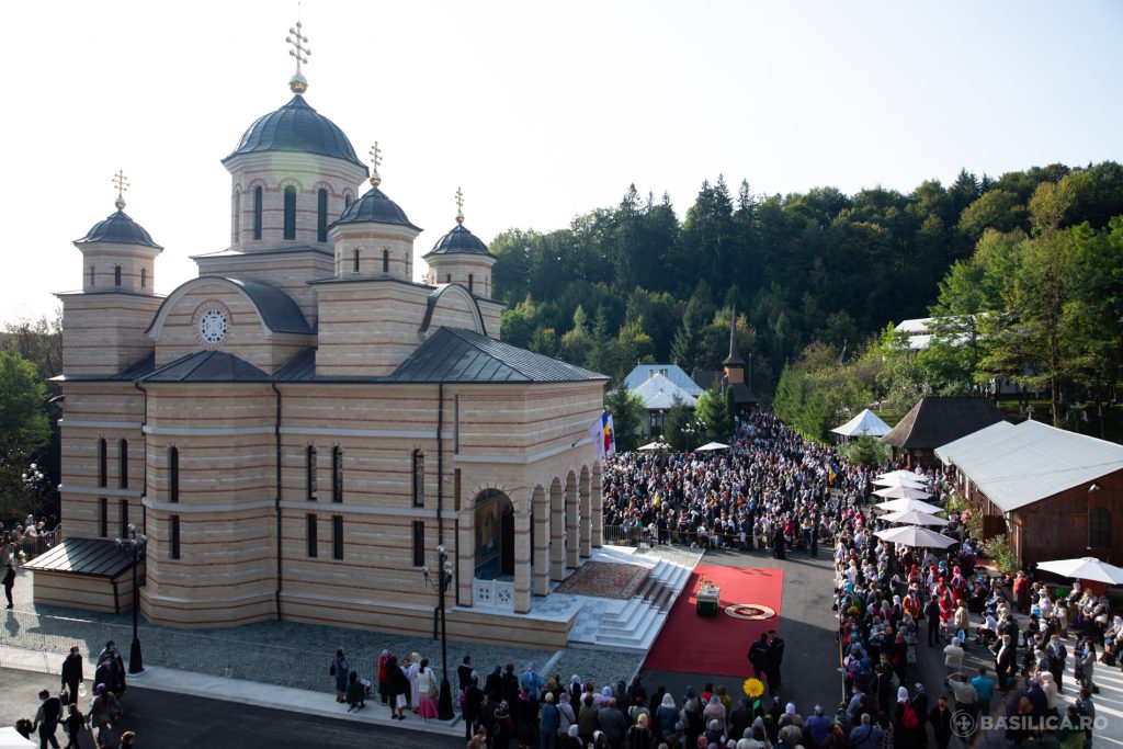 Mănăstirea Izbuc