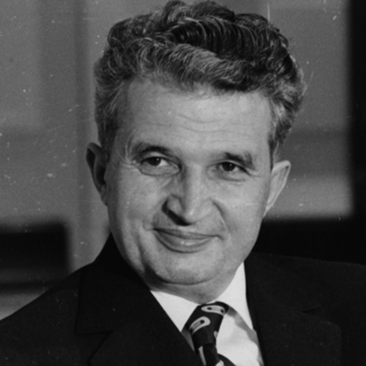 Nicolae Ceaușescu nu era nevoit să poarte niciodată bani la el