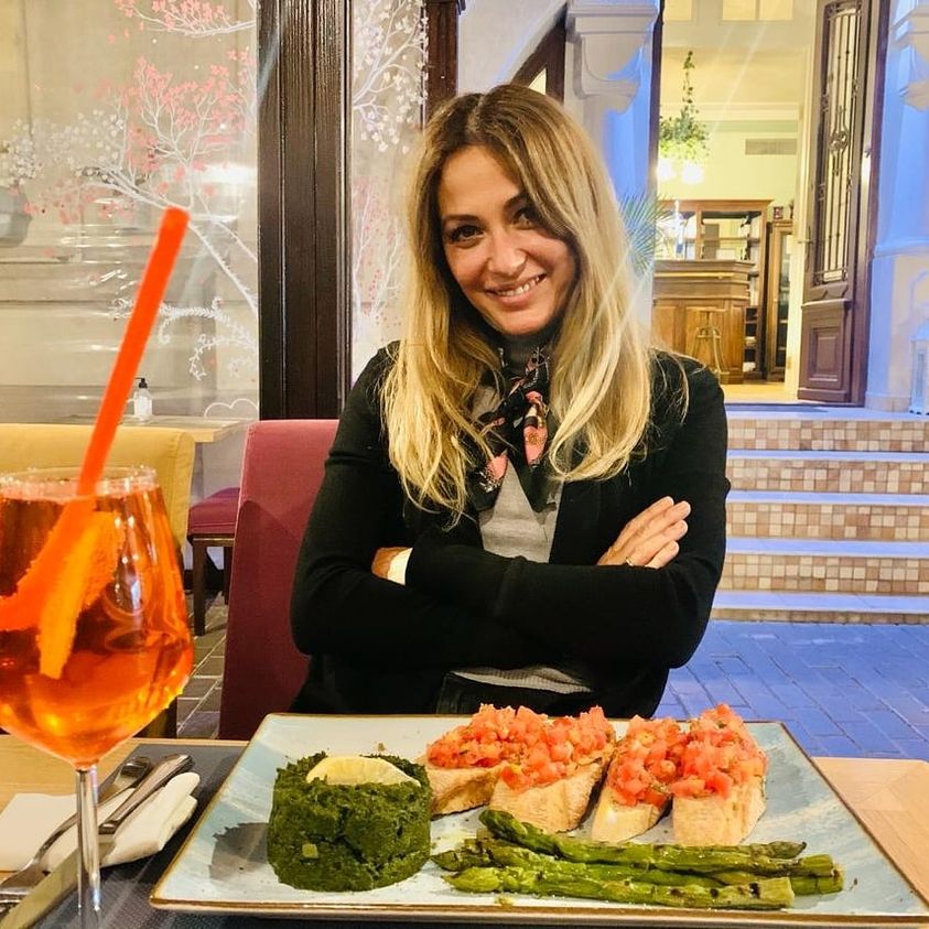 Anca Țurcașiu, mesaj pe Facebook pentru fani