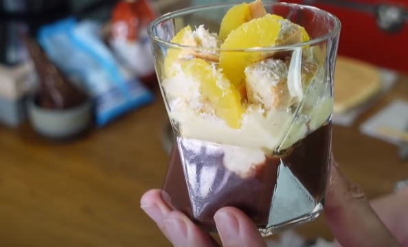 Prăjitura Crăiasa Zăpezii. Rețeta de la Chef Florin Dumitrescu