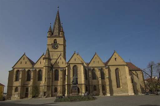 Catedrala Evanghelica din Sibiu reprezinta una dintre cele mai vechi si impresionante cladiri gotice din zona Transilvaniei