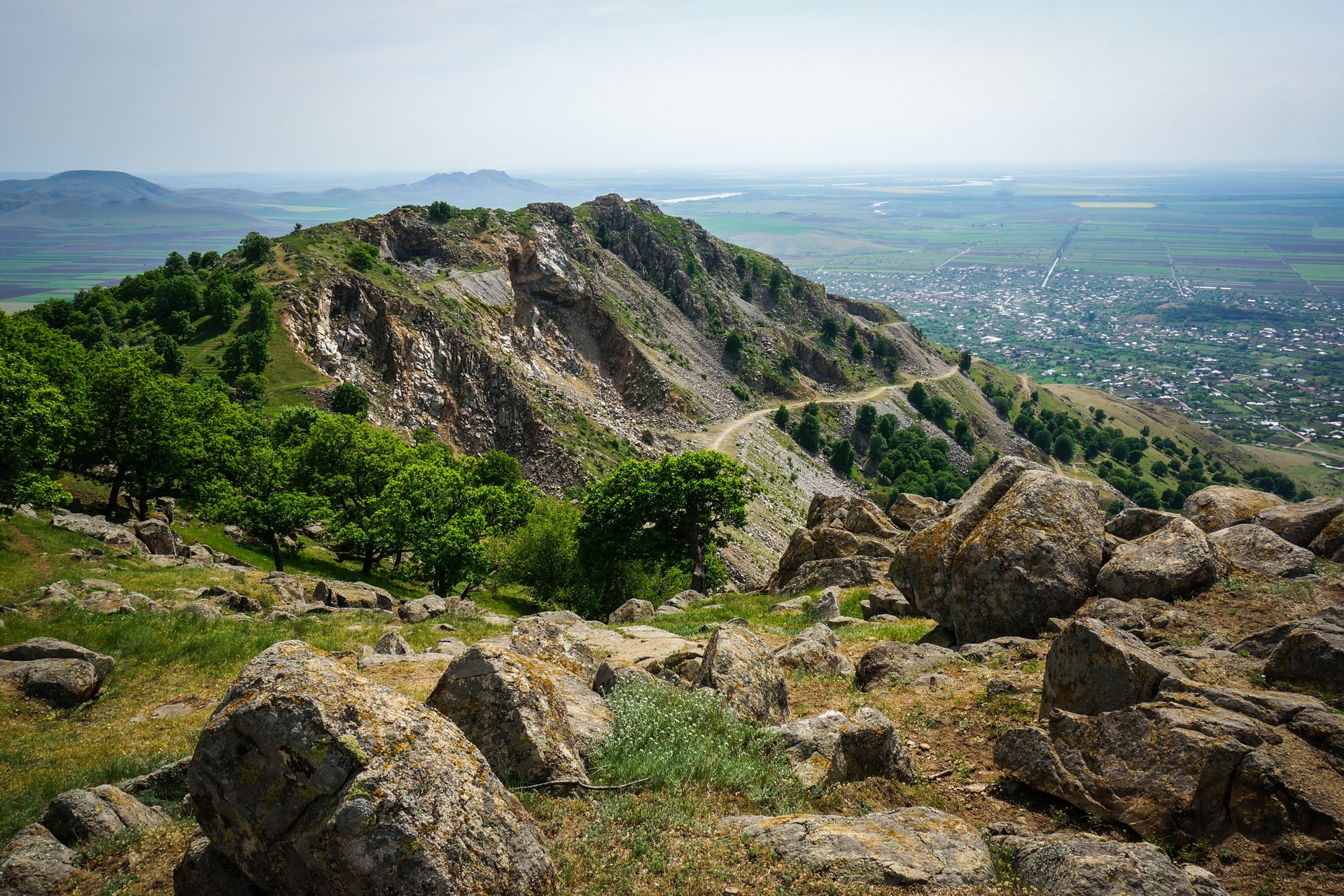 Cele mai frumoase locuri din Dobrogea. Muntii Macin