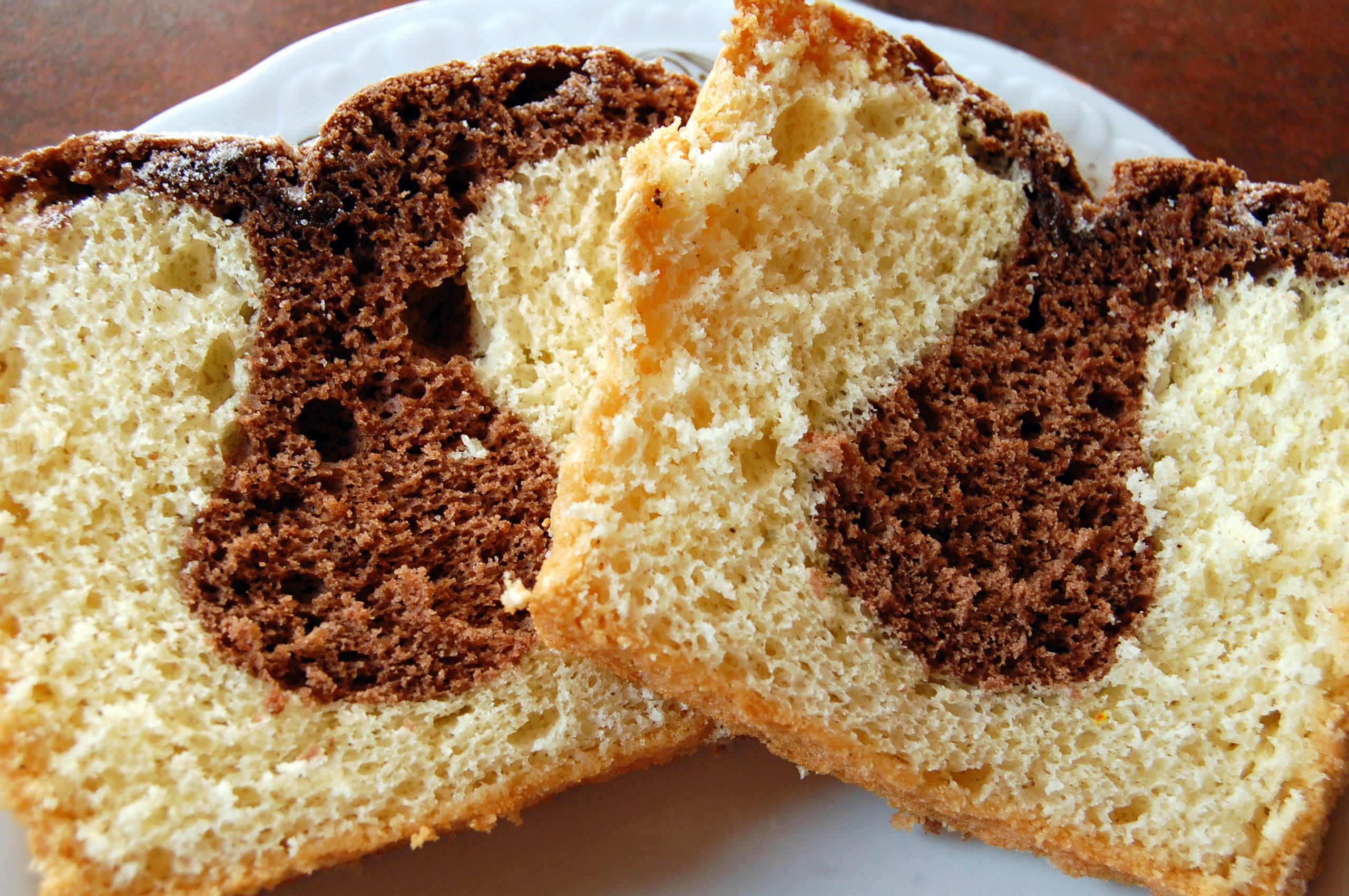 Checul este un desert potrivit pentru a te bucura de ceva dulce pe parcursul zilei