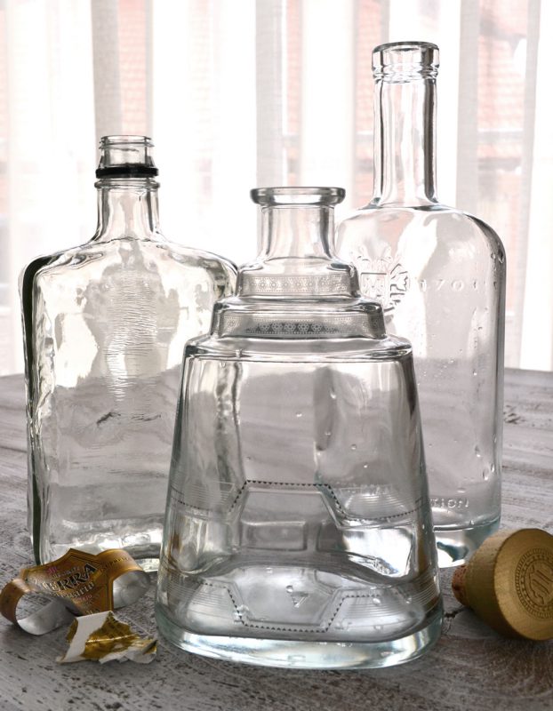 Metoda simplă prin care poți să dezlipești etichetele de pe borcane sau sticle