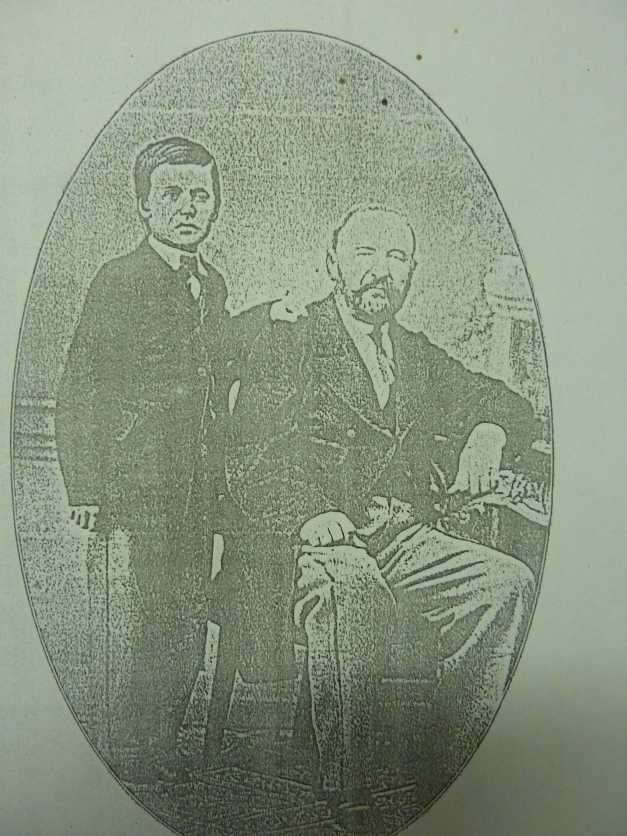 Imagine nemaivăzută cu Mihai Eminescu din copilărie. Eminescu copil, alături de tatăl său, Gheorghe Eminovici