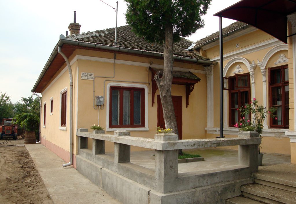 Casa memorială Amza Pellea