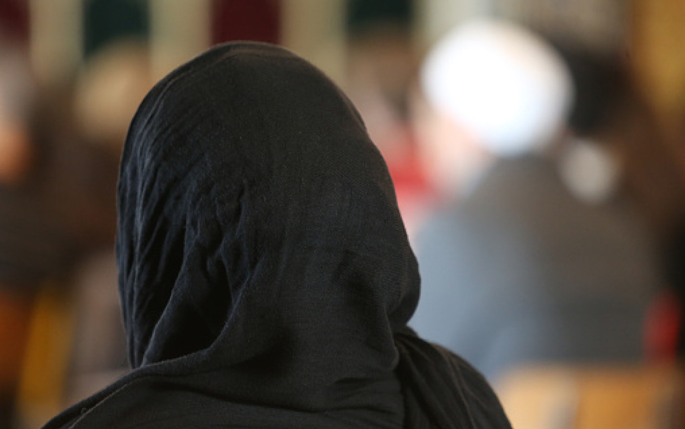 A fost spânzurată, deși murise deja. De ce a avut acest sfârșit șocant o femeie din Iran