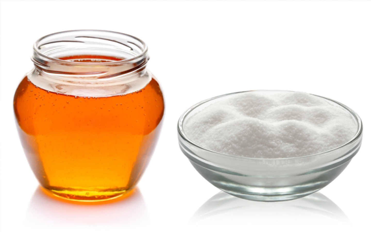Мед вместо сахара при похудении можно. Мед. Мед на белом фоне. Сахарный мед. Мед или сахар.