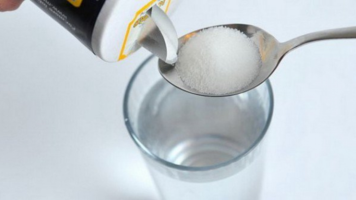 Cum scapi de tuse și durere în gât