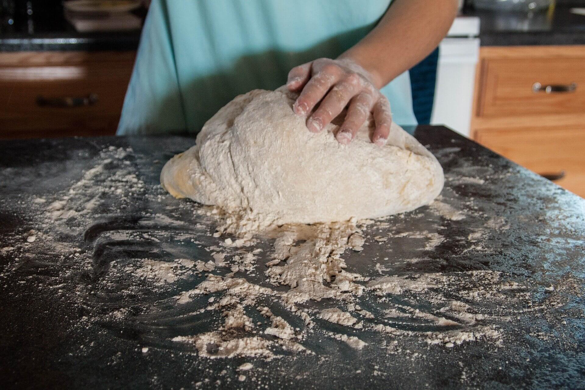 Pregătire pâine de casă pufoasă