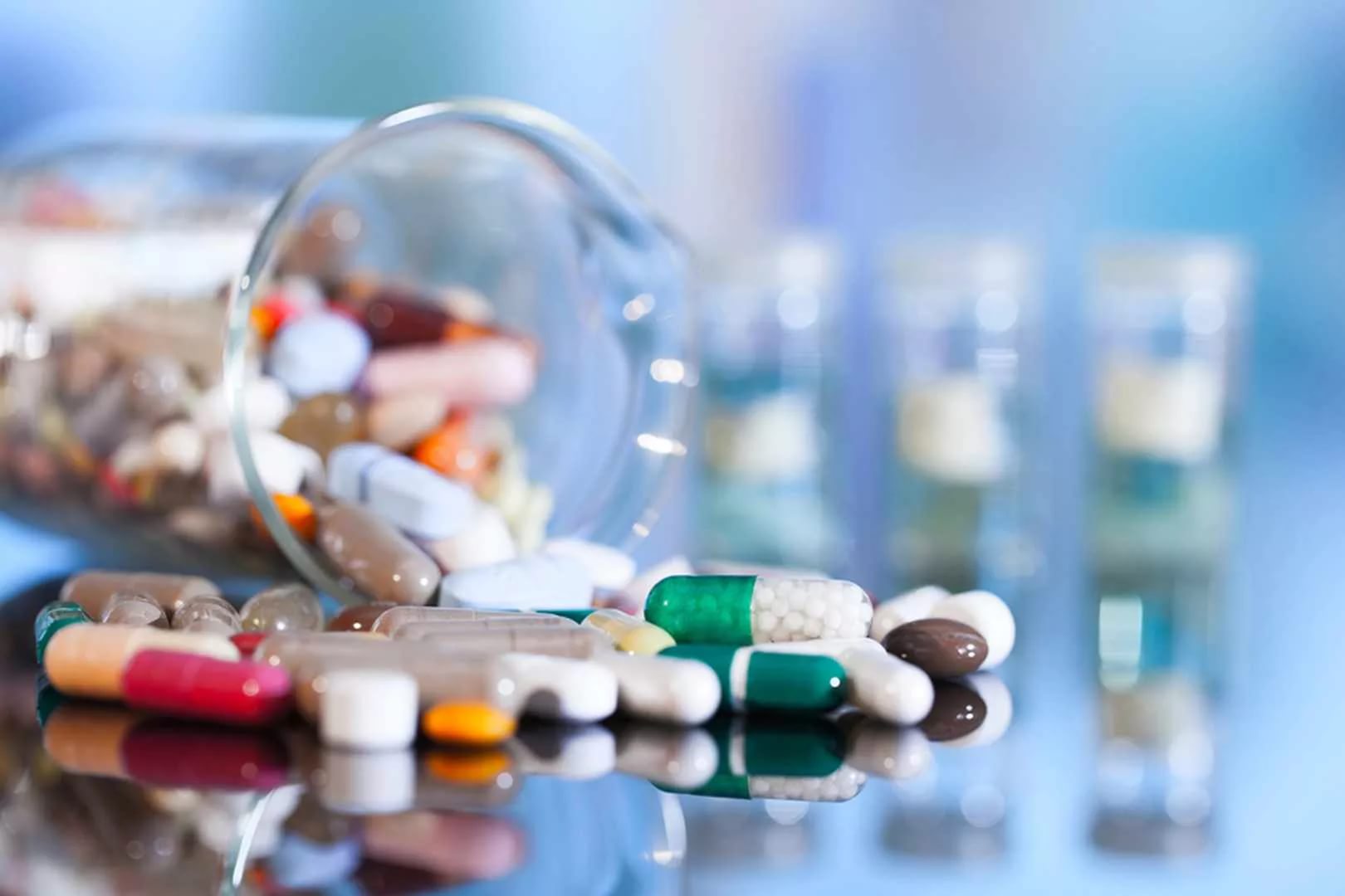 Ce faci cu medicamentele care au expirat. Mesajul vehement al specialiștilor