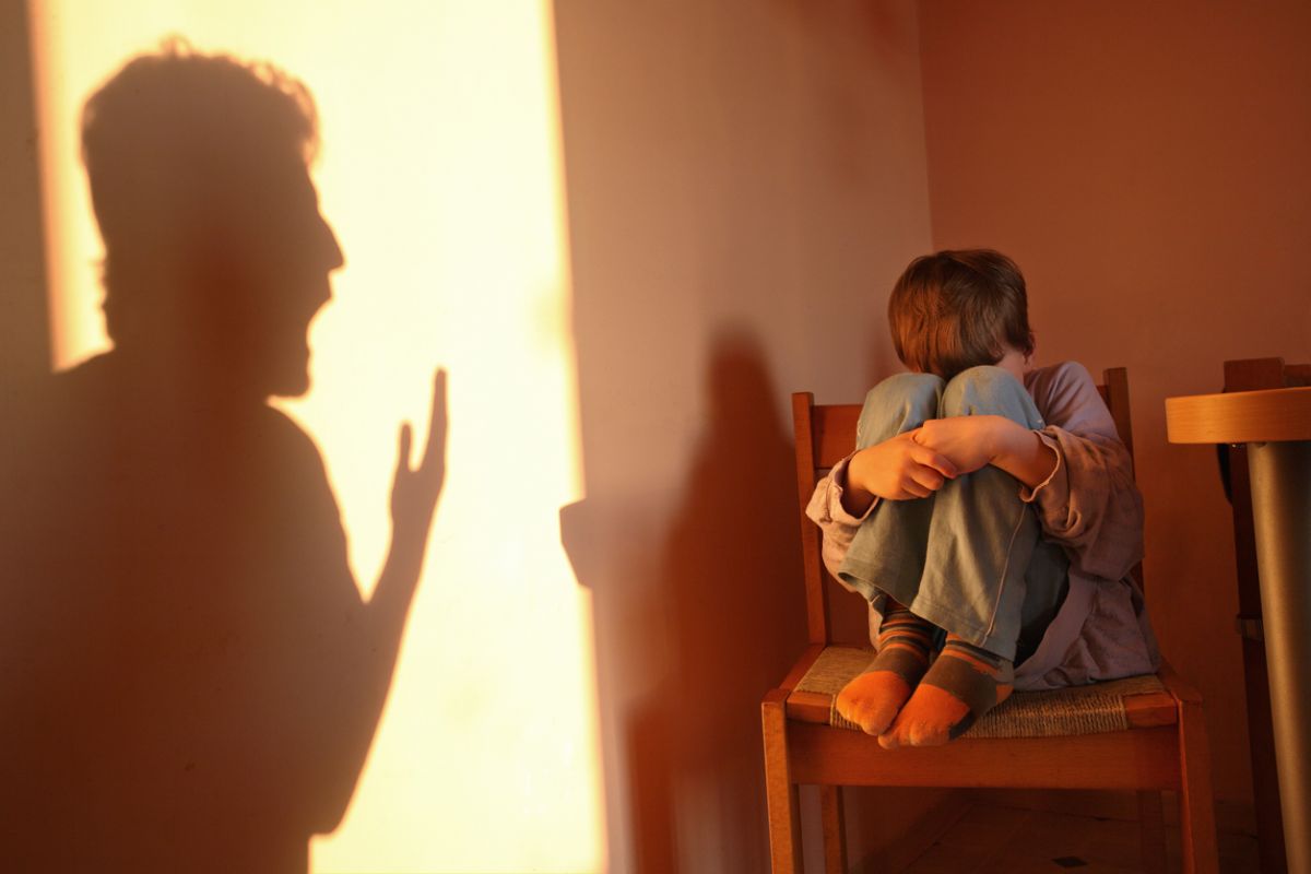 Violenta fizica ii va invata ca aceasta este o solutie atunci cand vor sa se impuna