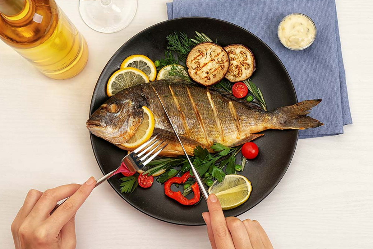 Ce se întâmplă în corpul tău dacă mănânci pește. 7 motive să-l incluzi în meniul tău