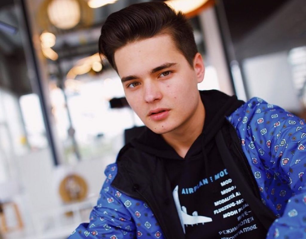 Selly, unul dintre cei mai celebri vloggeri din România