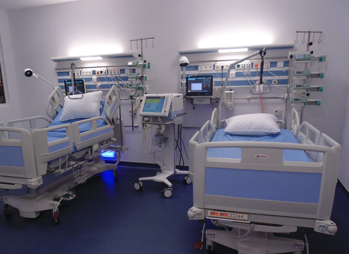 Dezvăluirile groazei de la ATI Sibiu. „Am văzut oameni care efectiv mor de vii. Ei nu mor de COVID, mor asfixiați, mor sedați”