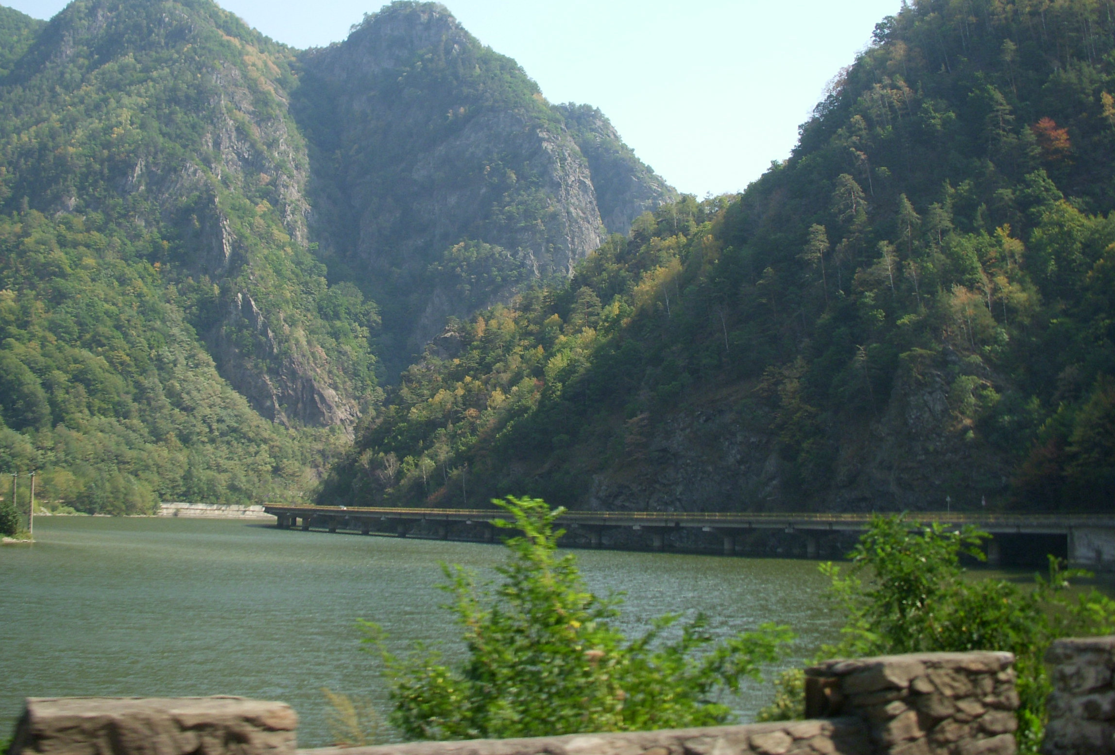 Obiective turistice în Vâlcea – 12 locuri de pus pe harta turistică