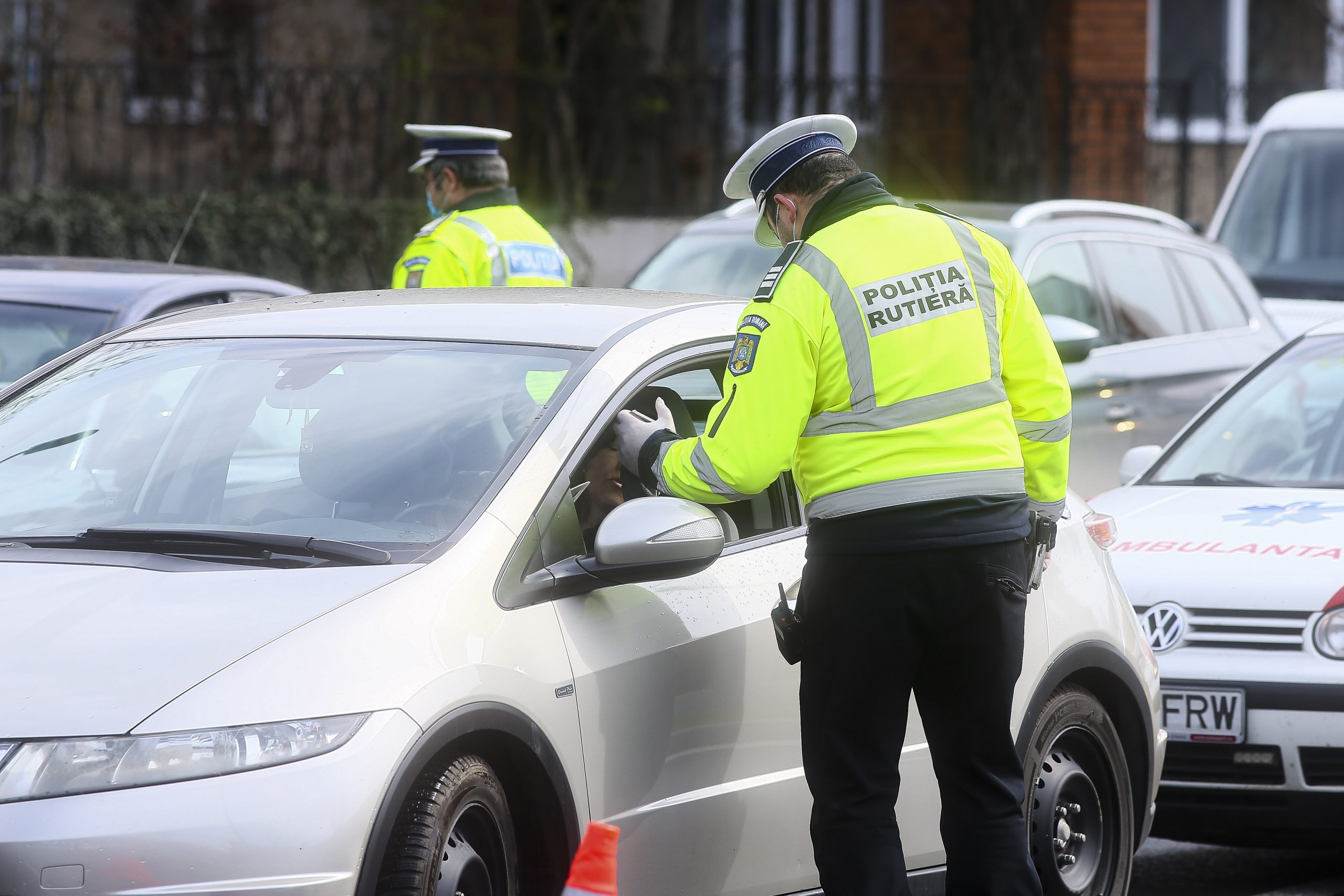 Cum poți să redobândești permisul auto mai repede decât durata sancțiunii date de Poliție