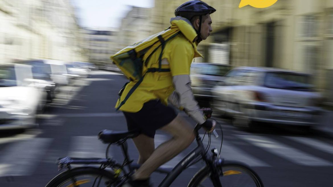 Ce trebuie să faci pentru a te angaja la Glovo