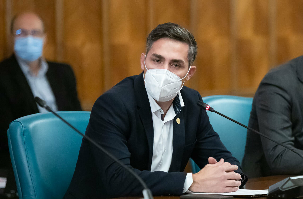 Medicul Valeriu Gheorghiță, despre mască de protecție. Când vor renunța românii la această restricție