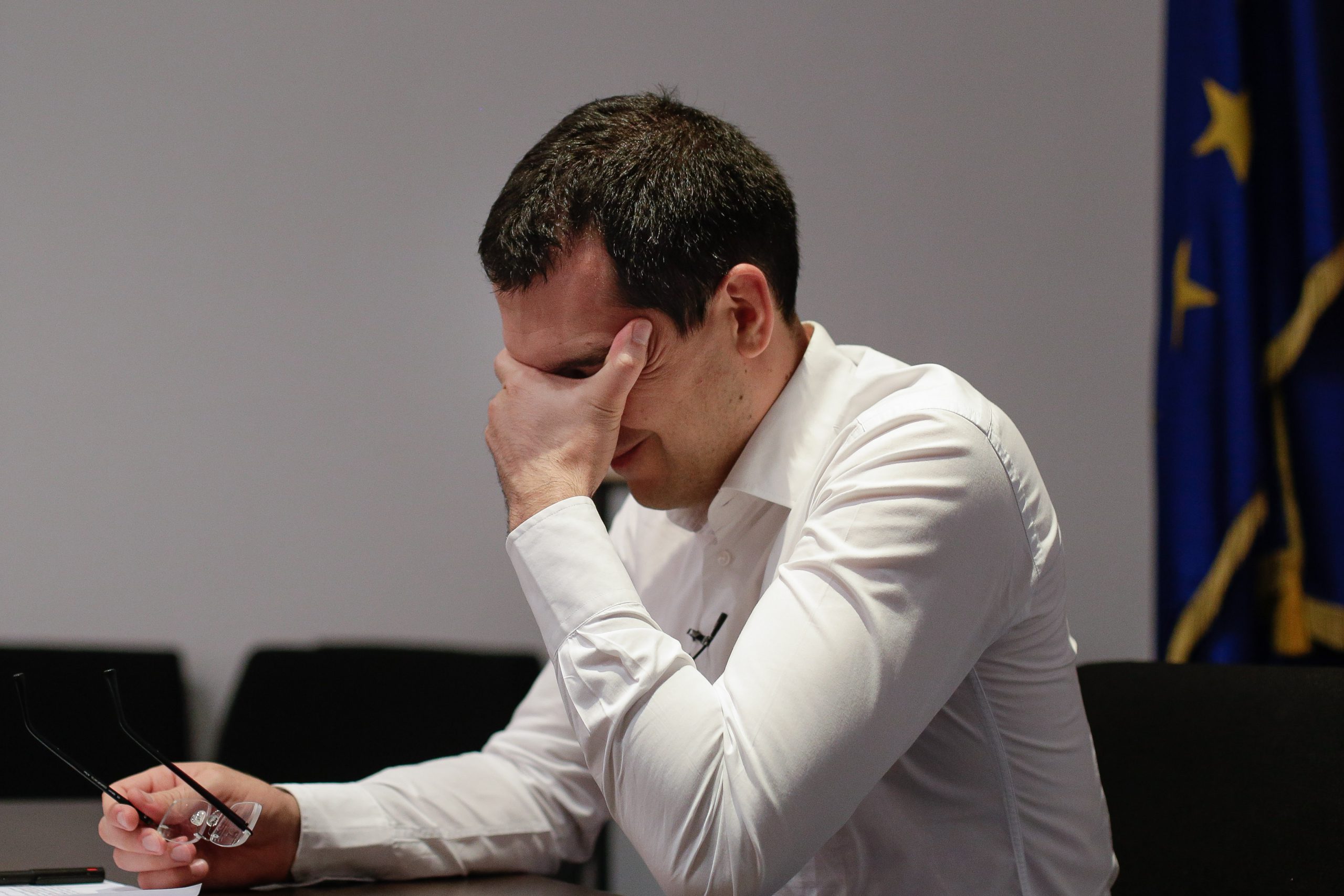 Vlad Voiculescu, demis. Motivul pentru care a fost revocat din funcția de ministru al Sănătății. Mesajul oficial al premierului