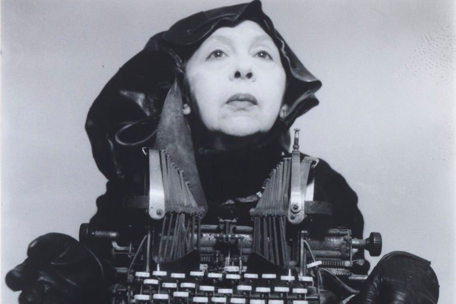 Cine a fost Geta Brătescu, artista româncă celebrată de Google