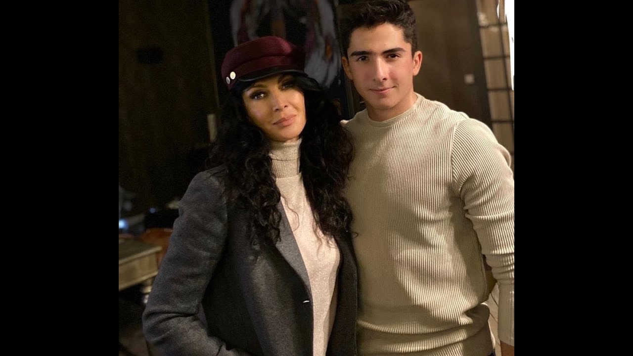 Ayan si Mihaela Radulescu