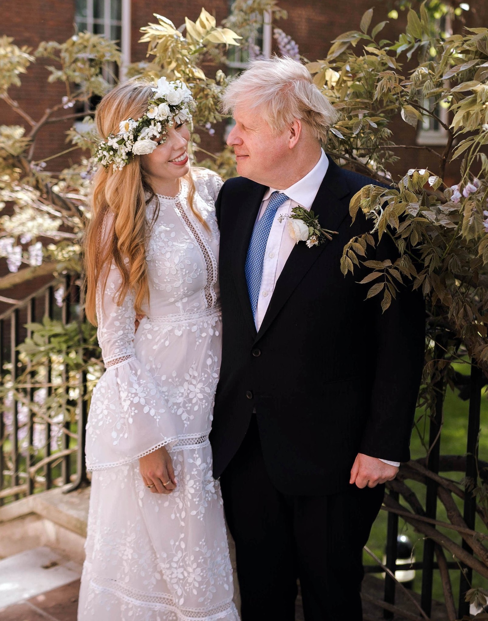 Carrie Symonds si Boris Johnson s-au casatorit in secret