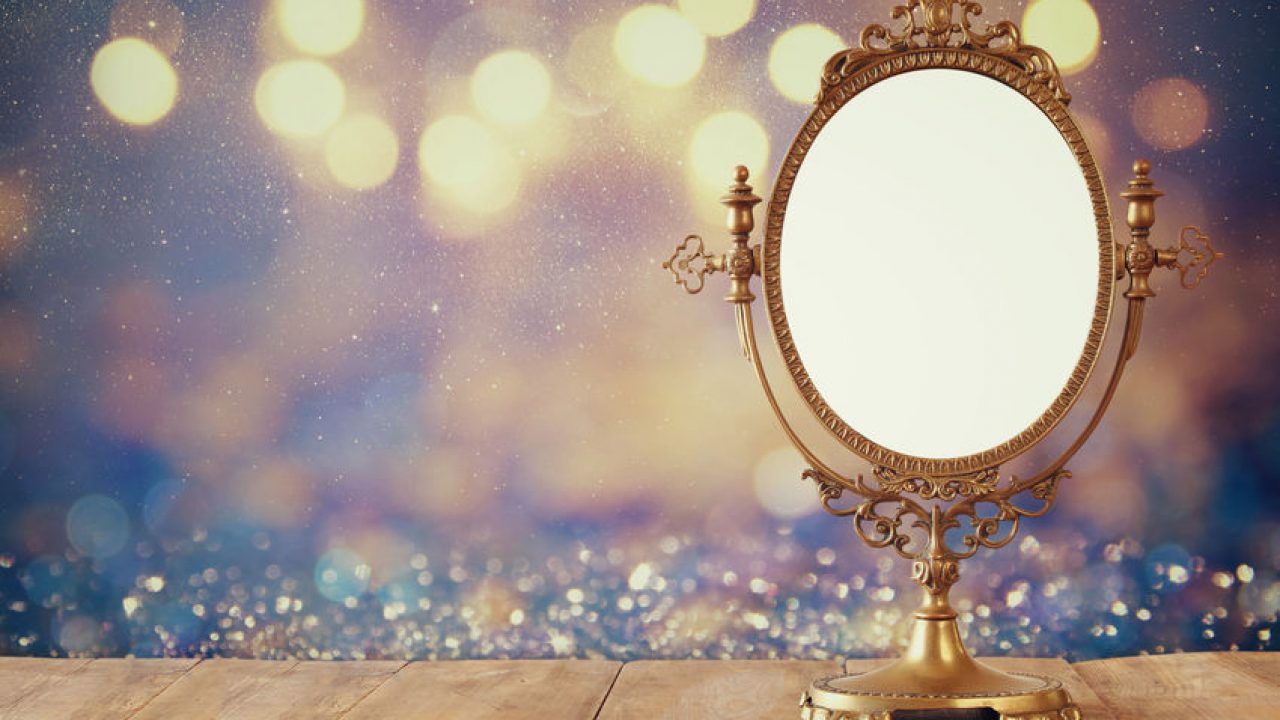 Cine a inventat oglinda și care au fost, de fapt, primele oglinzi