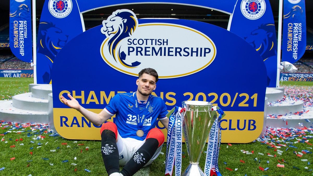 Ianis Hagi a primit medalia de campion