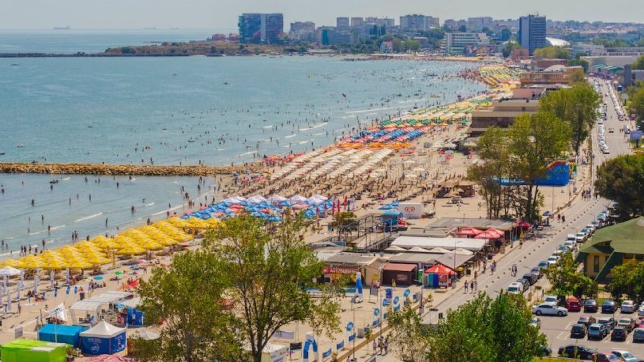 Litoralul pentru toți 2021. Cât costă o noapte de cazare la hotelurile de pe litoralul românesc al Mării Negre