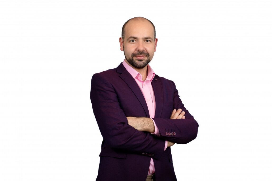 Valeriu Pănoiu, astrolog și numerolog