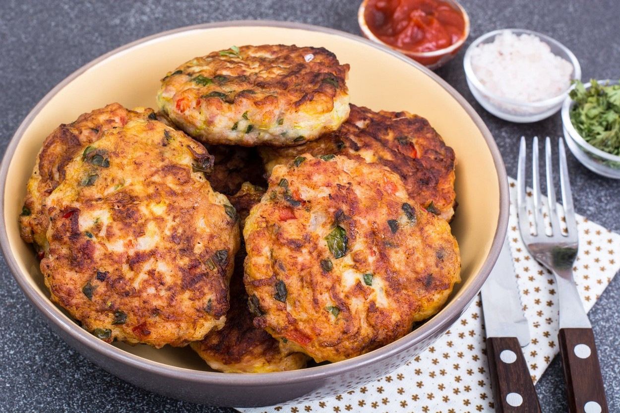 Chiftelute mexicane cu legume