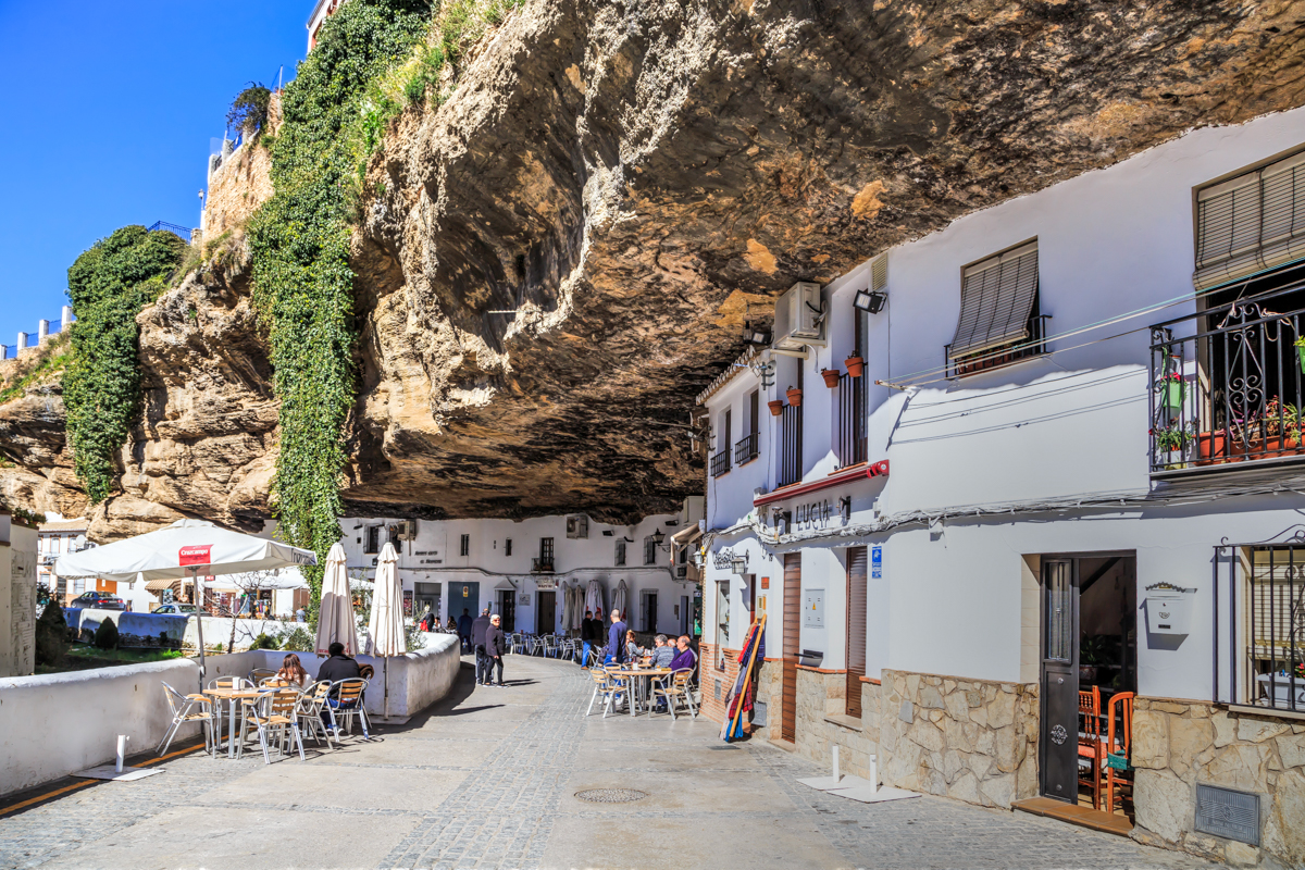 Setenil de las Bodegas
