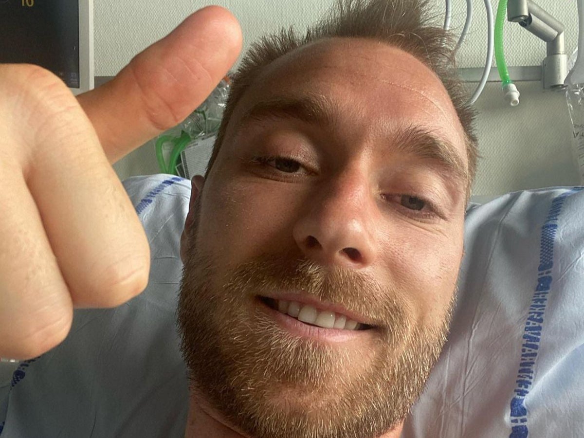 Prima fotografie de pe patul de spital