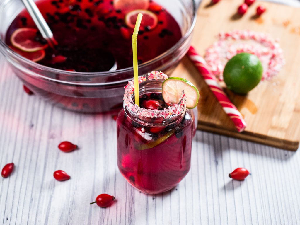 Cum se prepară punch-ul din fructe. Este băutura preferată a americanilor la petreceri