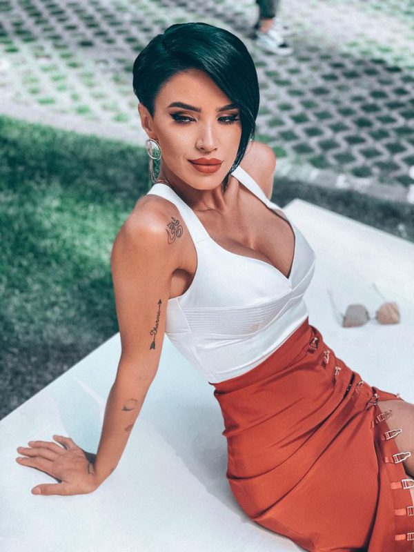 Adelina Pestrițu