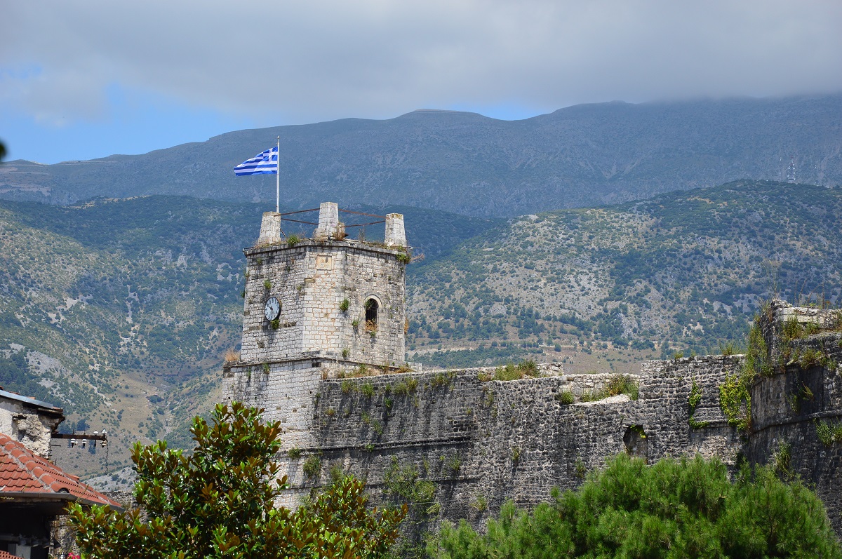 Castele din Grecia care îți taie răsuflarea prin frumusețea lor.  Castelul Ioannina