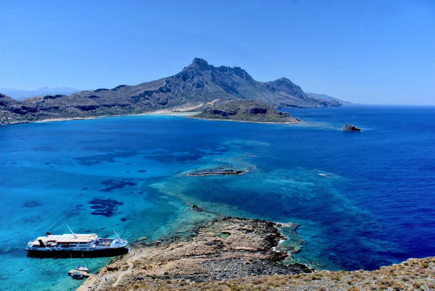 Insule de vânzare în Grecia. De la cât pornesc prețurile și ce condiții trebuie îndeplinite