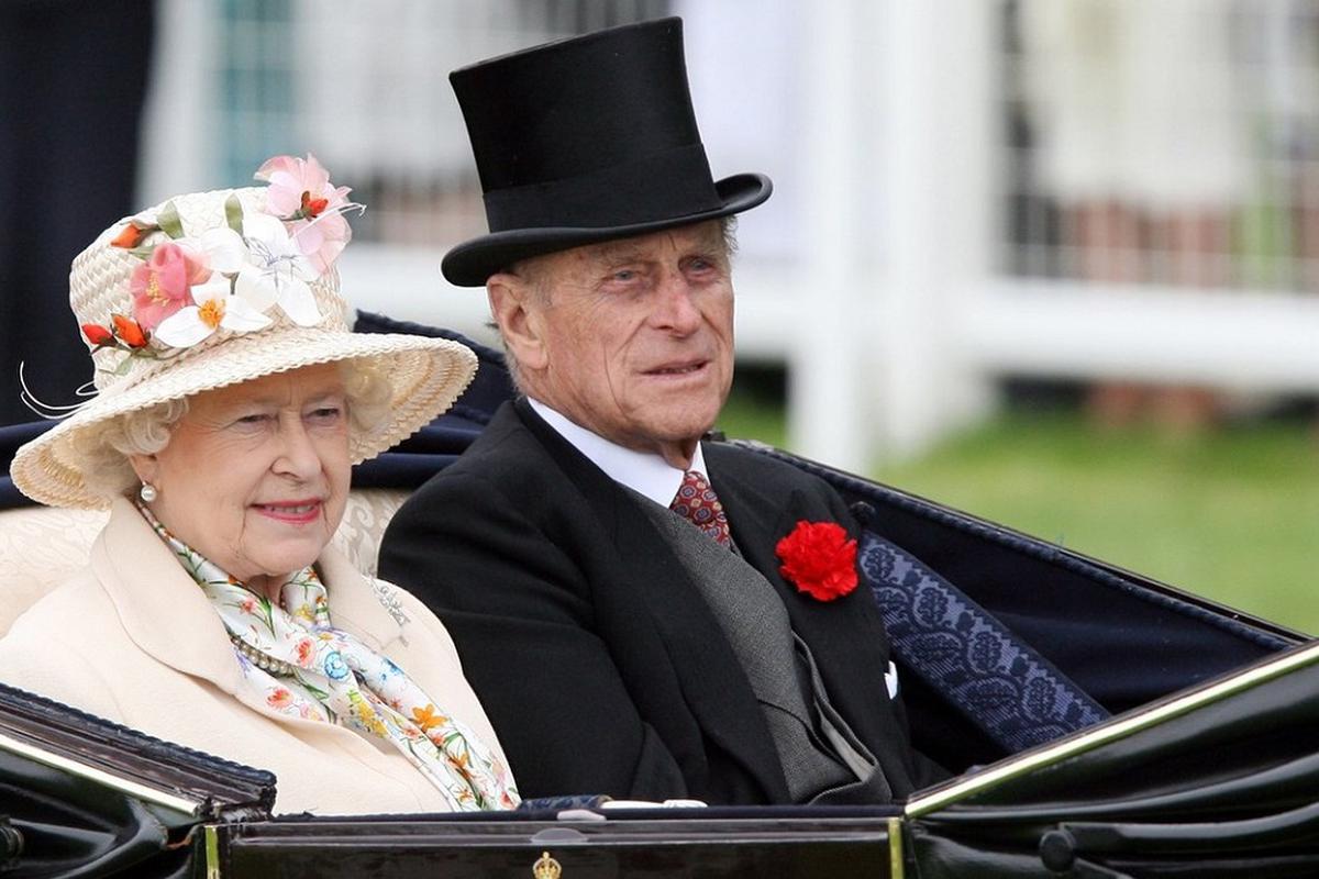 Regina Elisabeta a II-a și Prinţul Philip
