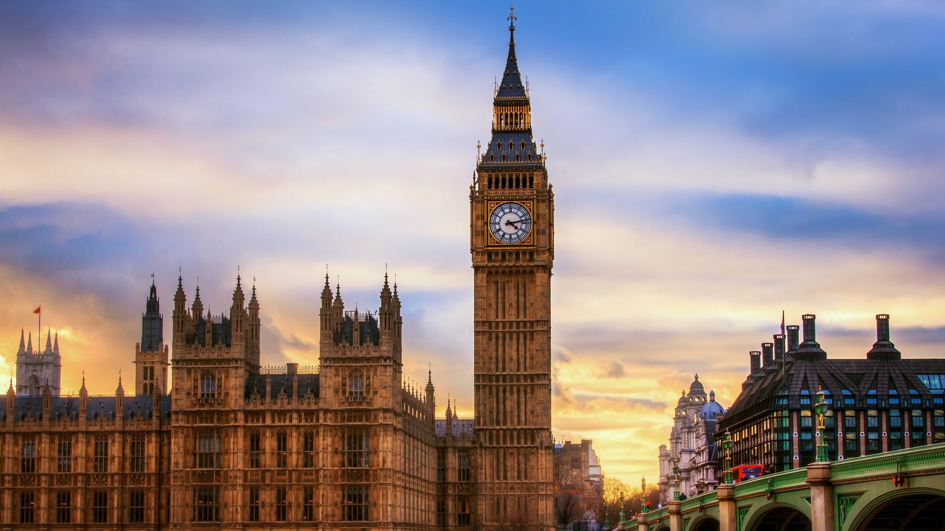 Regatul Unit ridică din nou nivelul amenințării teroriste la grav, după atacul antisemit de la Londra